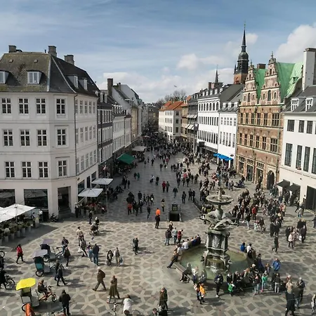 Lavish 4br In The Heart Of Cph By The Canals *