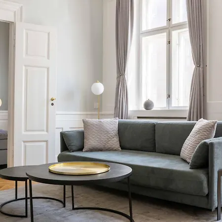 Lavish 4br In The Heart Of Cph By The Canals アパート コペンハーゲン